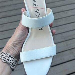 Sole Society True White Strappy Block Heel Sandals Size 8.5